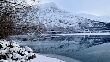 Durmålstinden i Sørfold en vinterdag