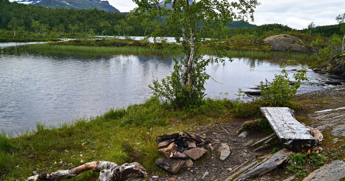 Hømmervatnet i Valnesfjord