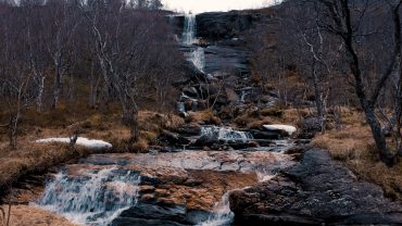 Fossen på Skaug en vårdag