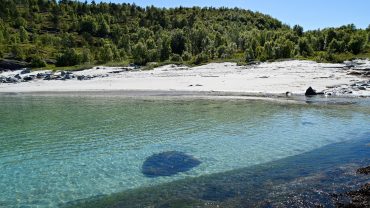 Storteinsvika på Straumøya